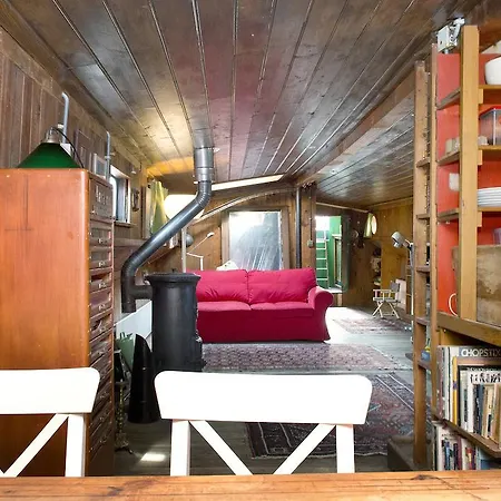 ספינת מלון Amsterdam Houseboats