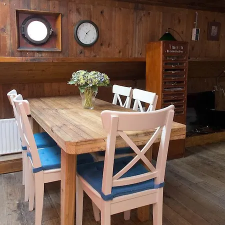 Amsterdam Houseboats