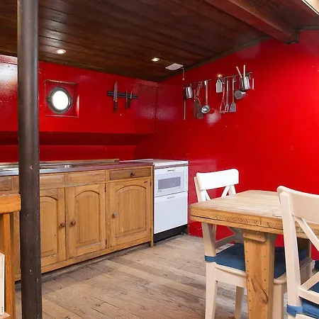 Amsterdam Houseboats